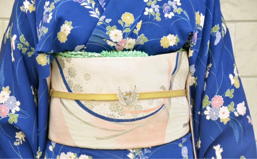 ルコリエ　鶴ブローチ　入学式　卒業式　セレモニー