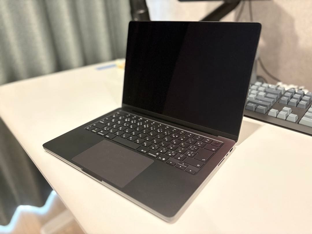 MacBookPro 14 M5 スペースグレー16GB 1TB