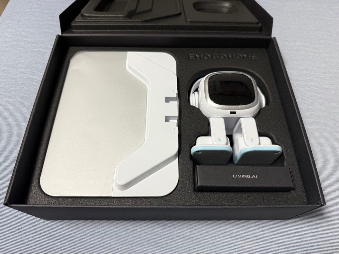 EMO GO  WHITE自動移動 AIロボット