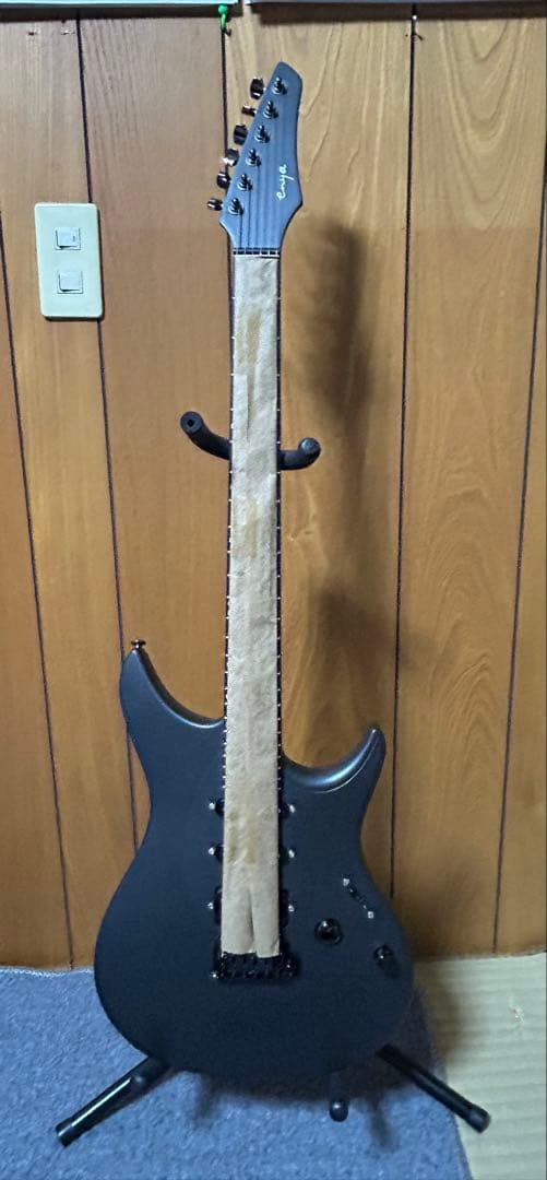 ENYA Inspire ブラック　アンプ内蔵エレキギター