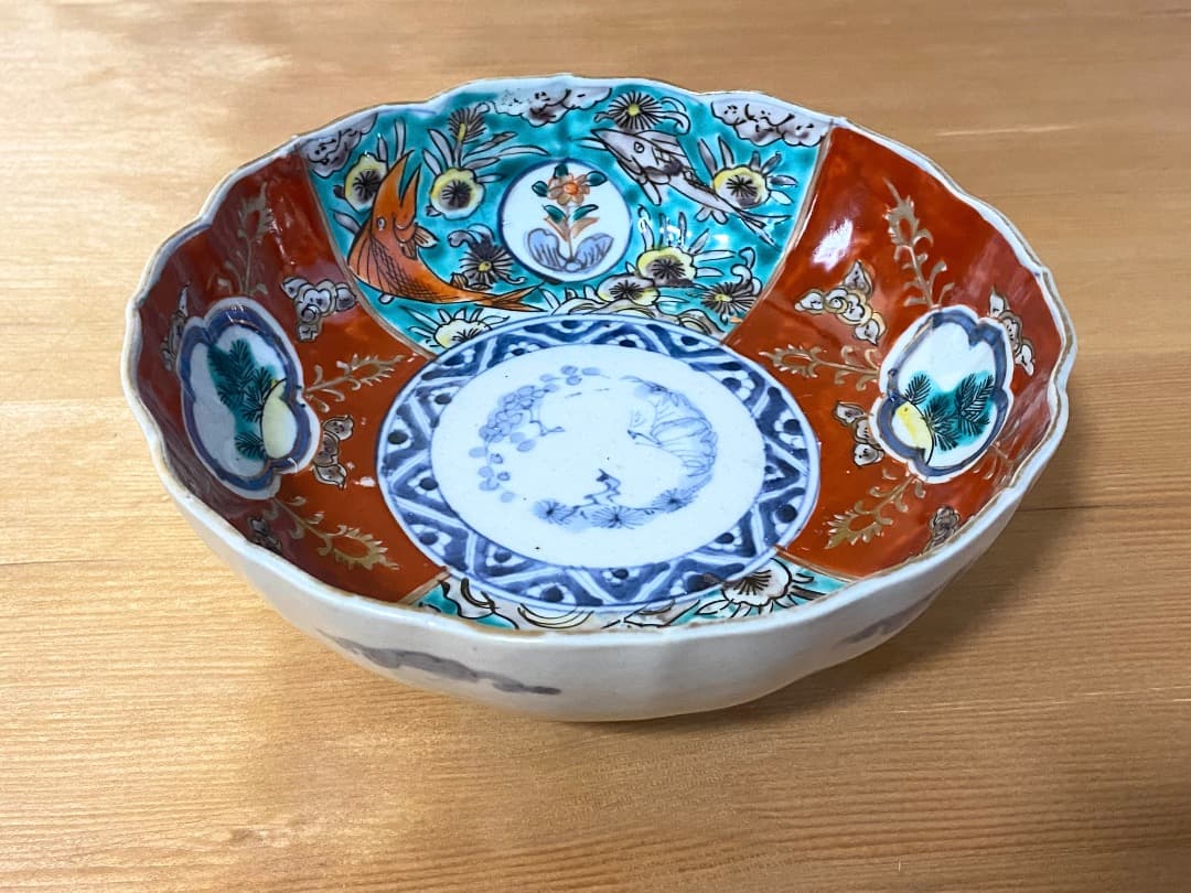 能登蔵出し 古伊万里 色絵金彩 魚窓絵文 大膾皿 /輪花皿 深皿 膾皿