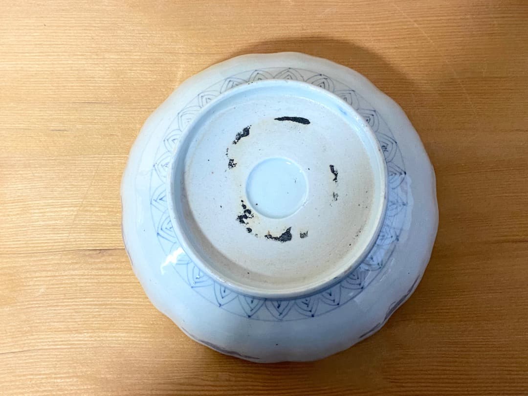 能登蔵出し 古伊万里 色絵金彩 魚窓絵文 大膾皿 /輪花皿 深皿 膾皿