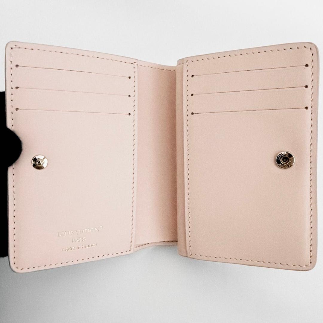 ルイヴィトン ポルトフォイユ・クレア マヒナ 二つ折り財布 M13470 未使用