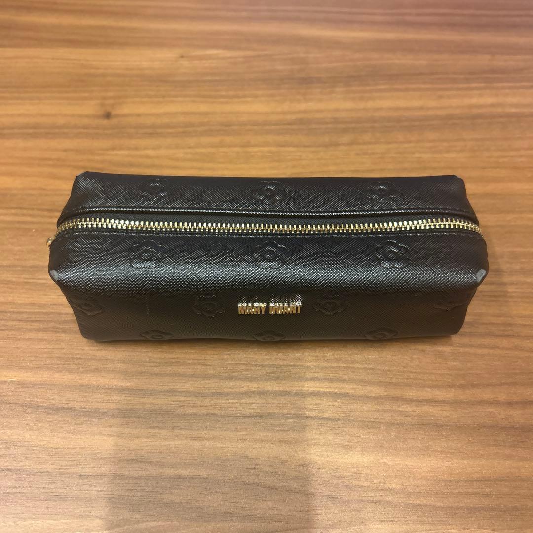 マリークワント デイジースクエア 筆箱 折りたたみ財布