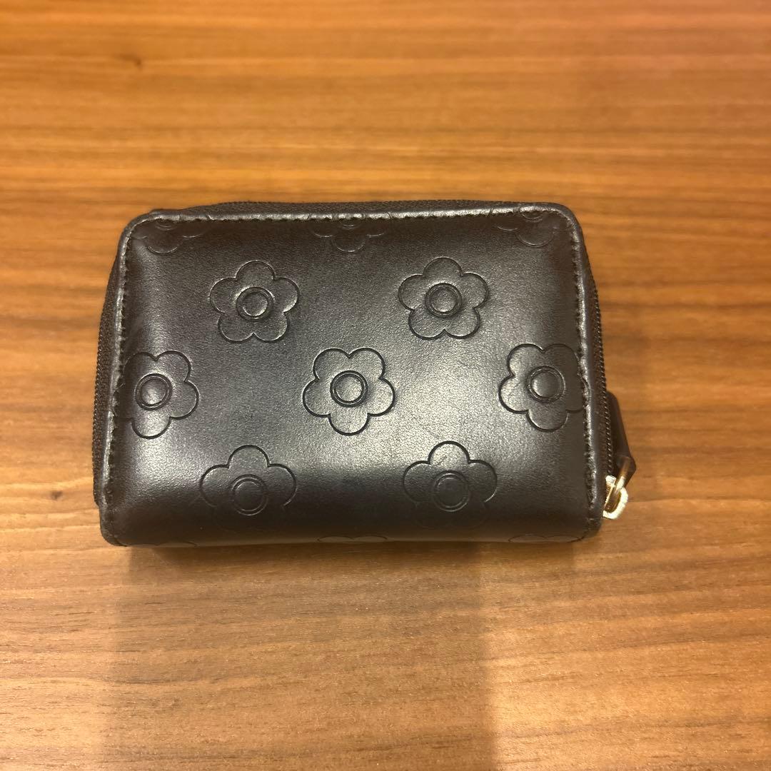 マリークワント デイジースクエア 筆箱 折りたたみ財布