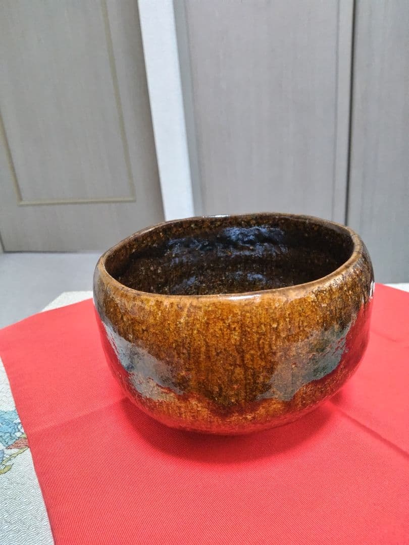 暑中お値下げしました　 茶碗大樋年朗(長左衛門)作鵬雲斉箱書飴釉逸品