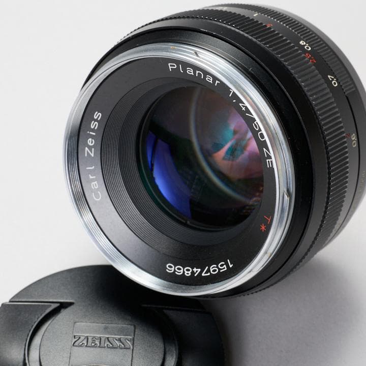 【即日発送】Planar T* 50mm F1.4 ZE（キヤノンEF用）
