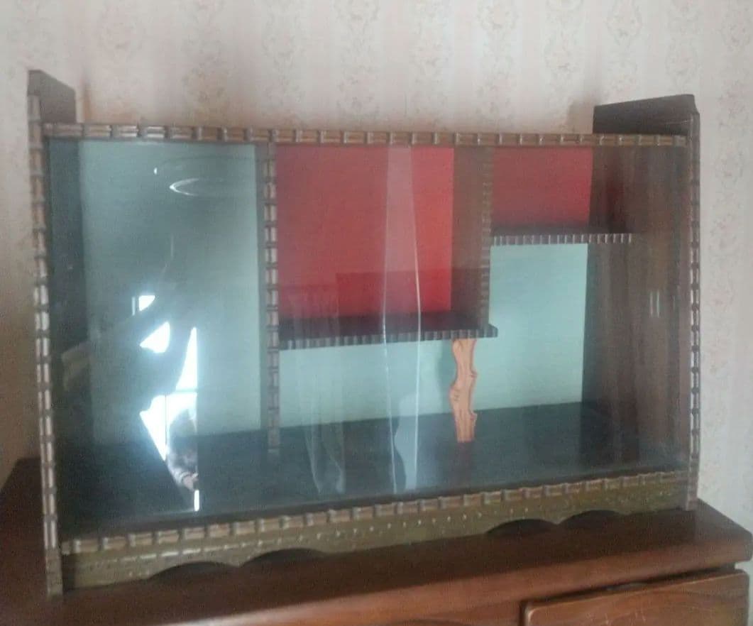 月末限定再値下げ！たのめる便【古道具】木製ガラスキャビネット 飾り棚 中型