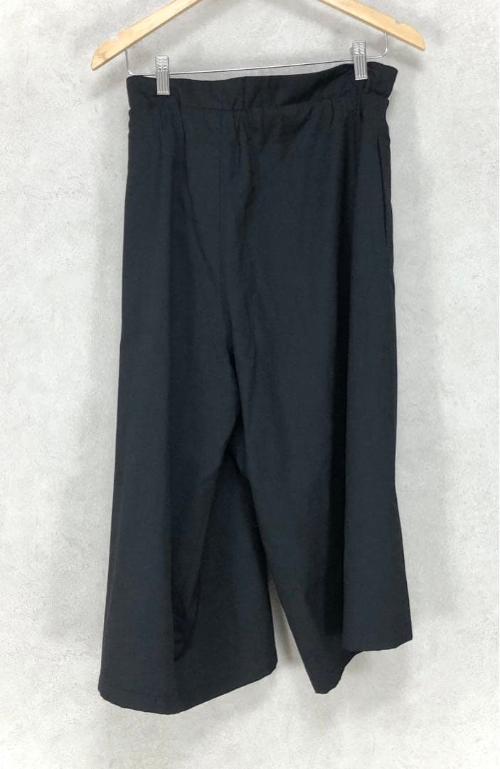 LIMI feu リミフゥ ベルテッド変形ワイドパンツ 黒 ブラック