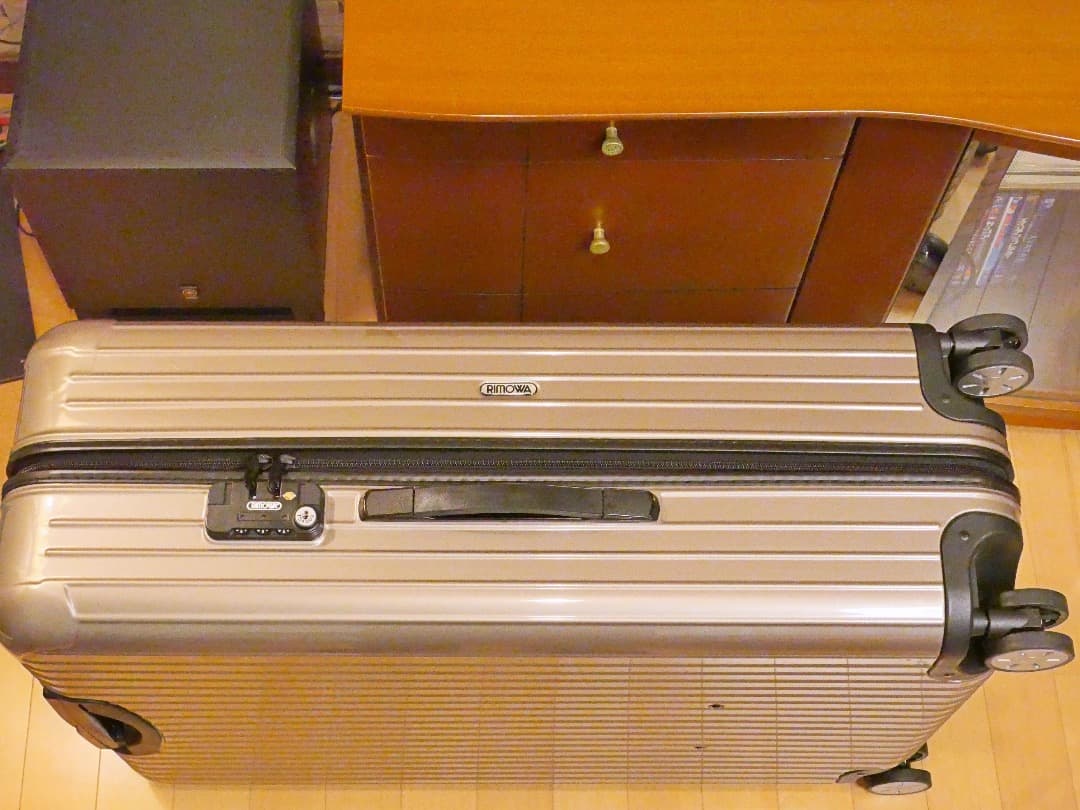 GW特価　美品　RIMOWA リモワ サルサ 4輪 シルバー キャリー　TSA