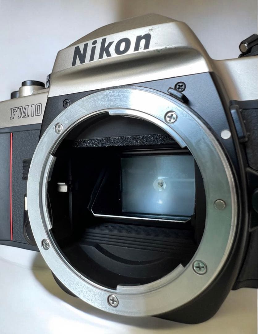 Nikon FM10 一眼レフ　カメラセット