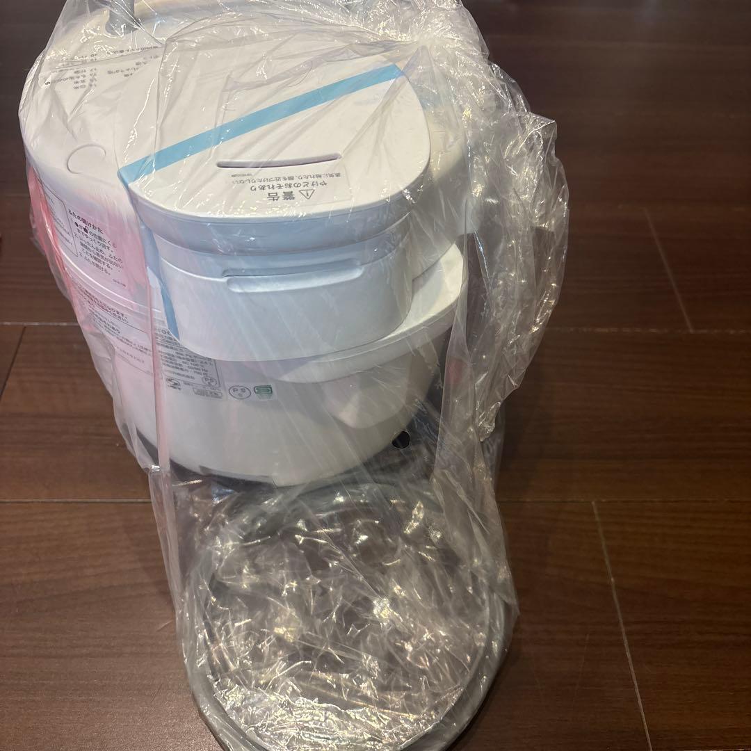 電気圧力鍋 ホワイト デジタル操作パネル