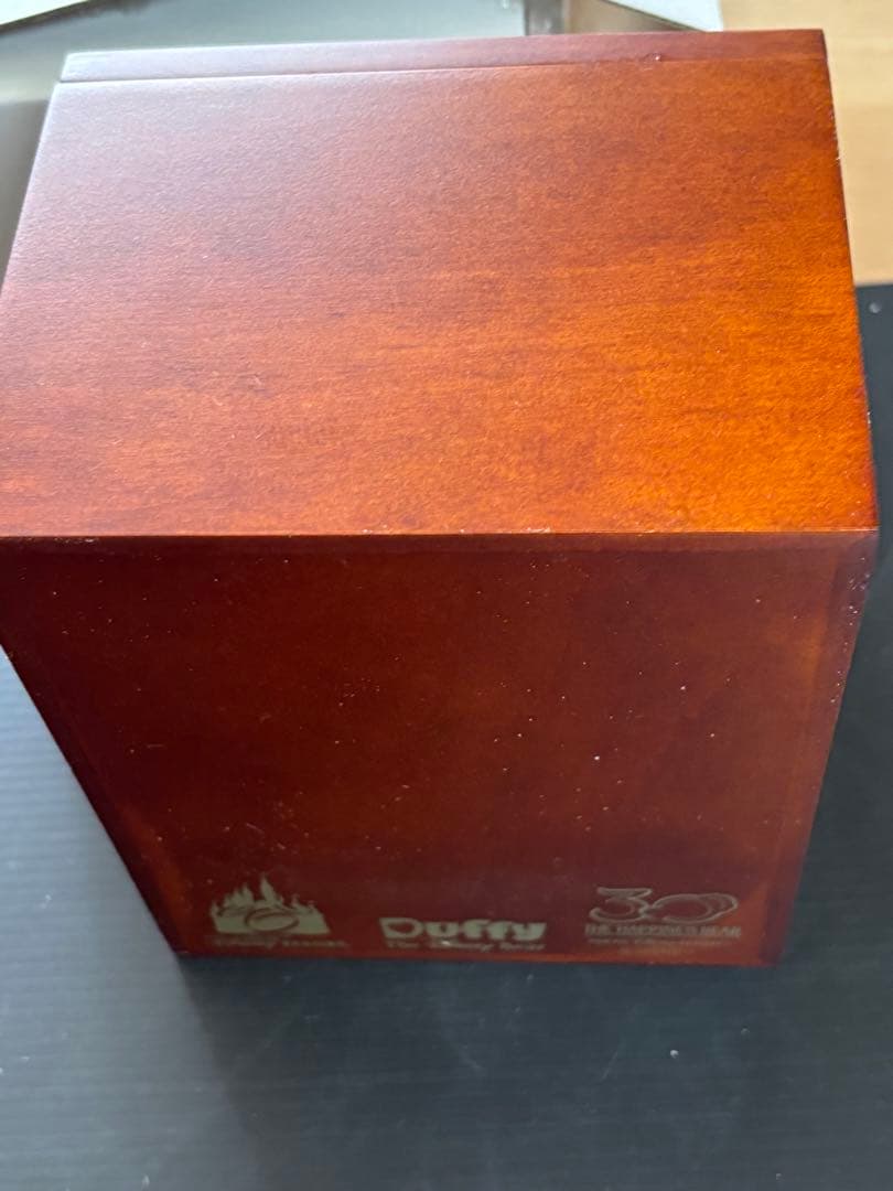 超激レア❣️未使用保管❣️ダッフィー30周年記念 木箱入りぬいぐるみ 元箱あり