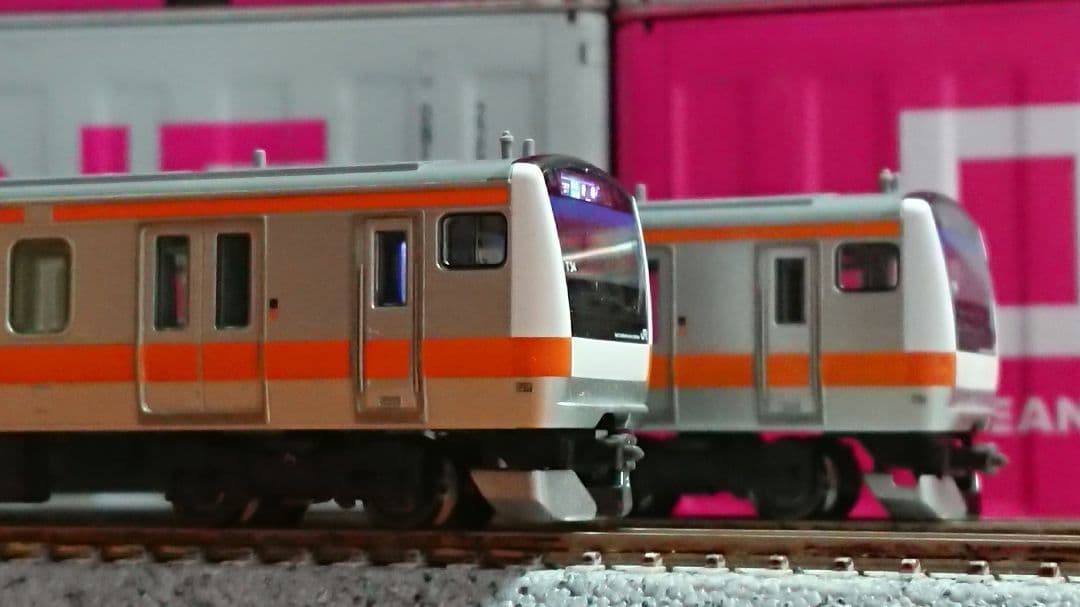 Nゲージ TOMIX E233系 中央線 T編成 登場時仕様