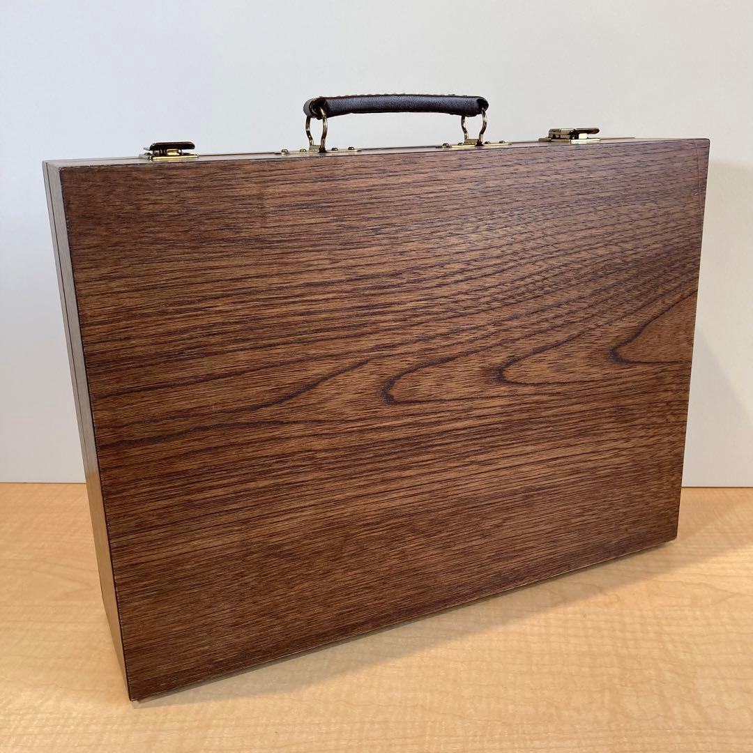 【新品・未使用・非売品】 Kentブランドの化粧箱入りカップ＆ソーサーセット