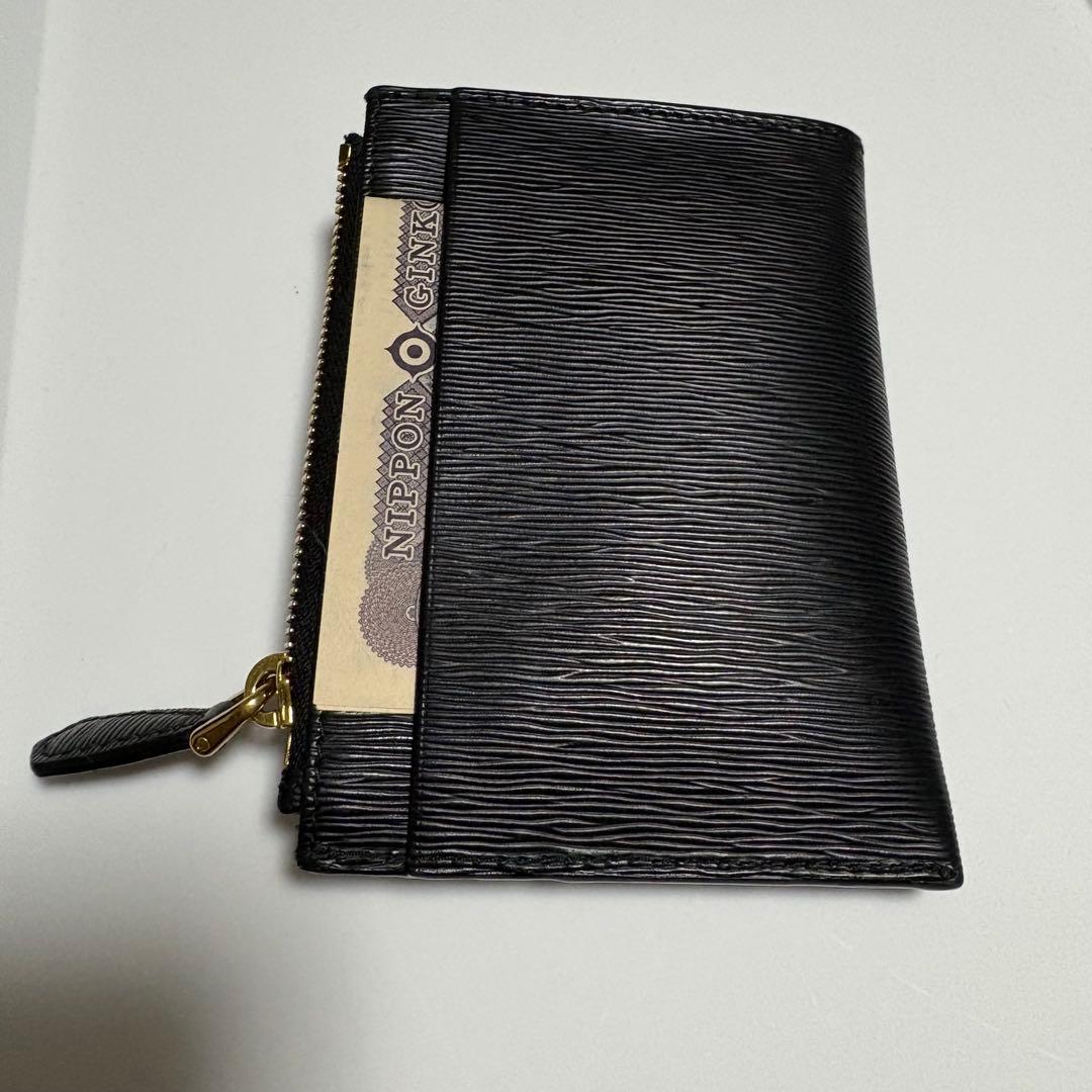 【美品】プラダ サフィアーノ レザー フラグメントケース ブラック