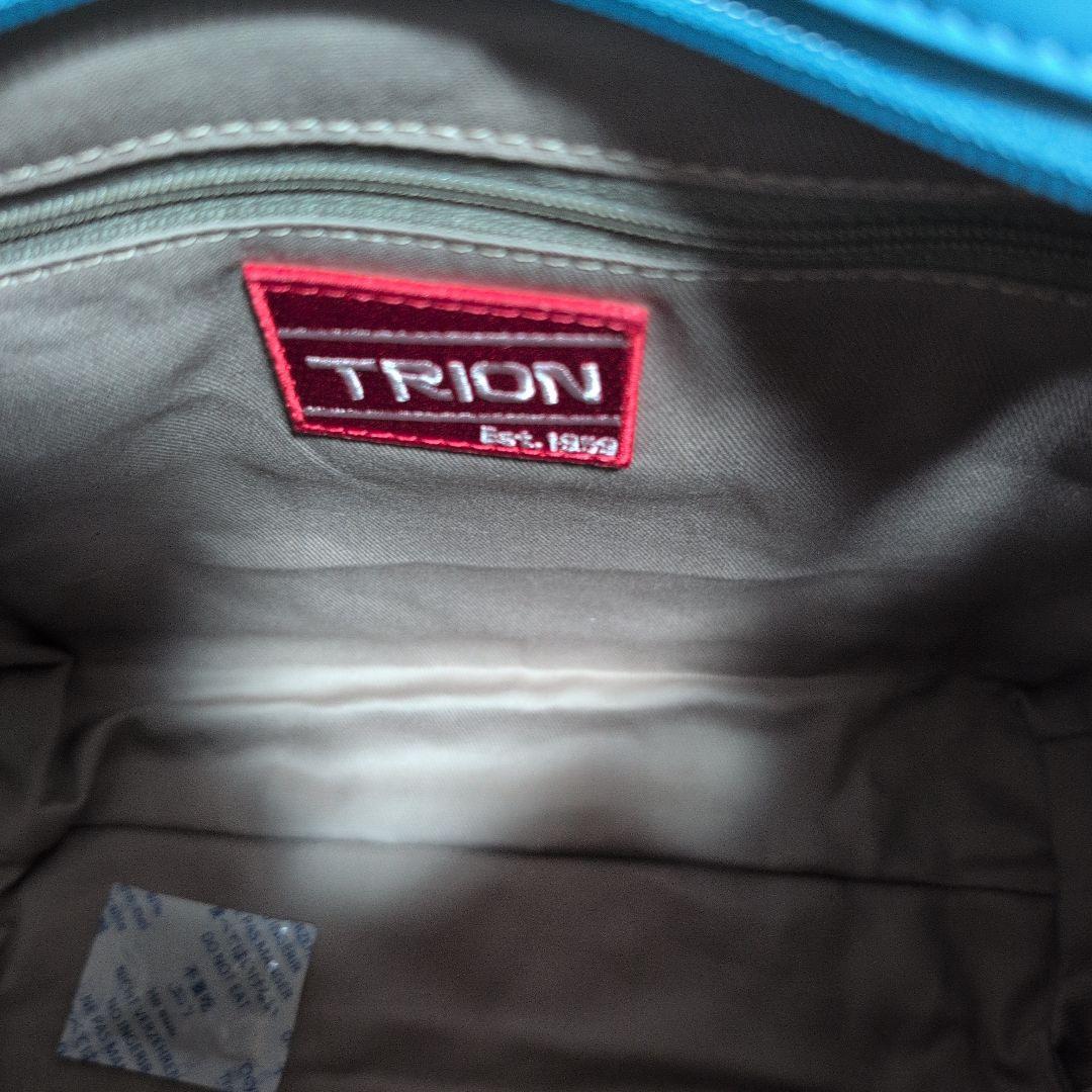 DPC252S C.Blue 牛革ショルダーバッグ