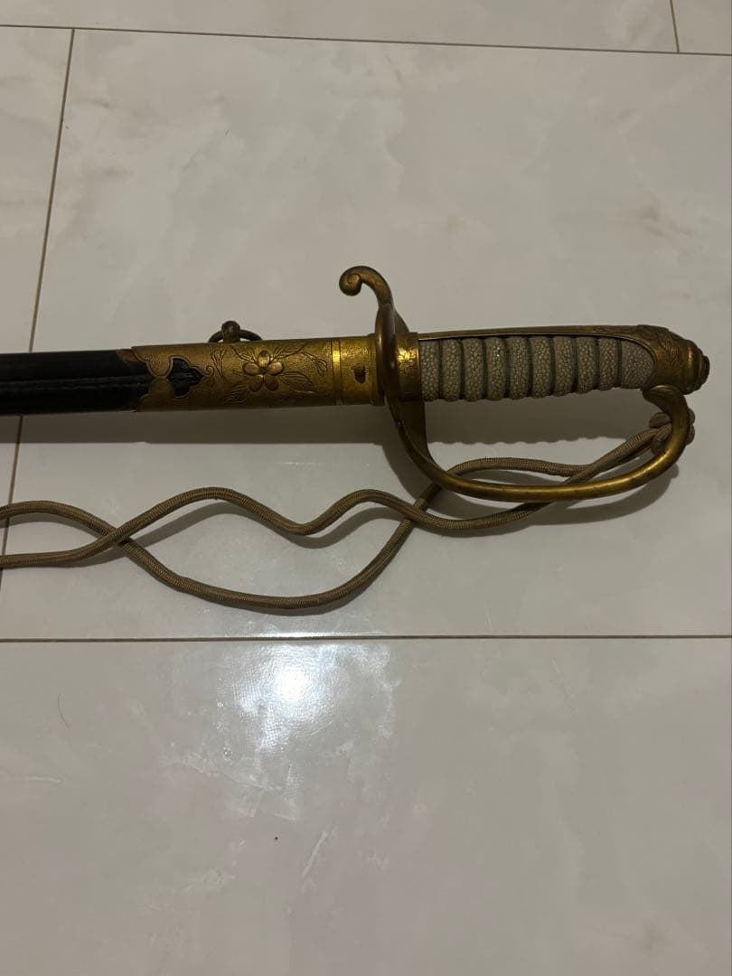 希少品　陸軍将校用軍刀拵え　軍刀　模造　激レア　戦争　儀礼刀　年代物
