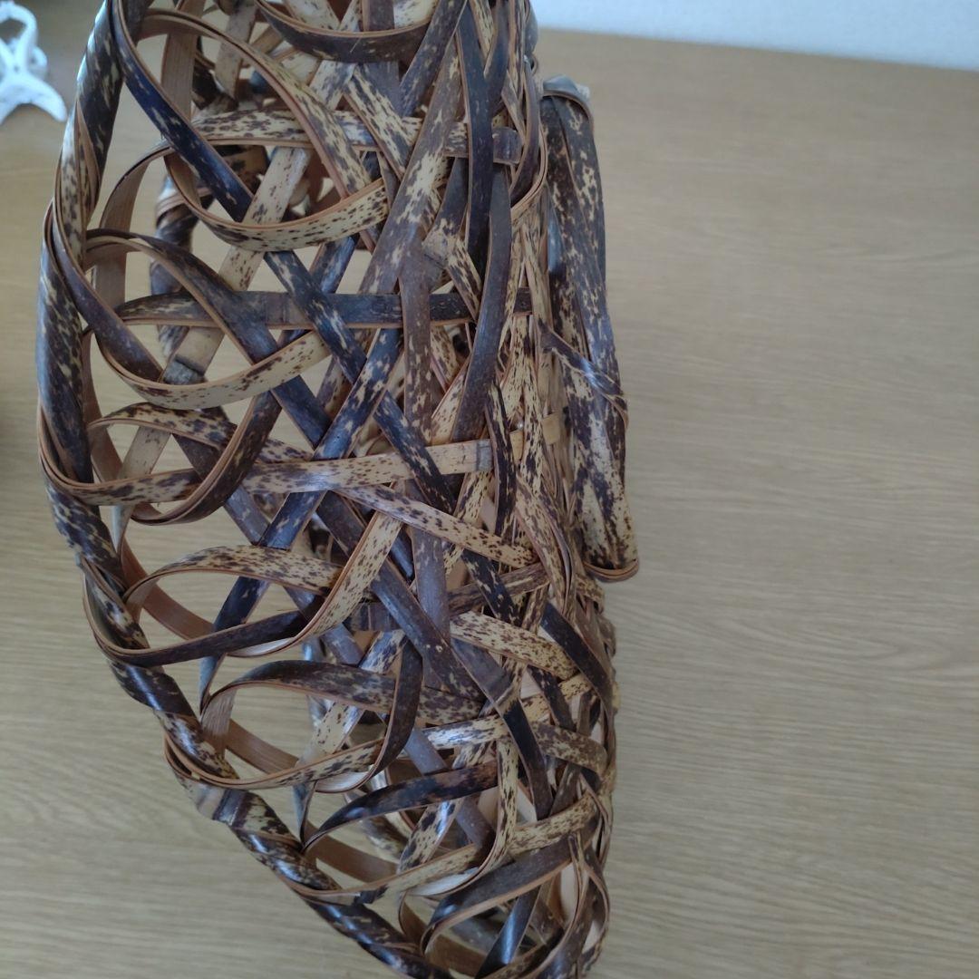 【希少価値！】虎斑竹の花籠 生花用　置物 専用の花瓶剣山付き 専用箱なし