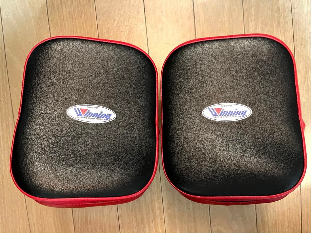 Winning パンチングミット 赤/黒 11月5日まで値下げ！