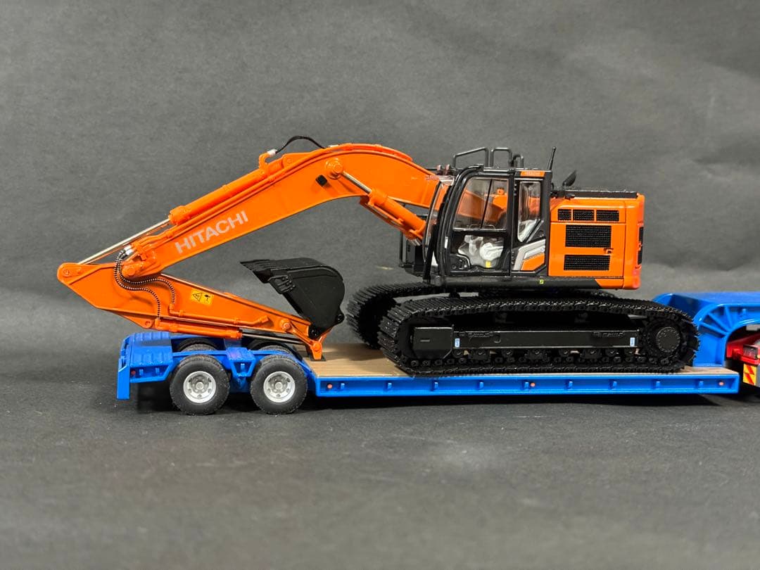 入手困難　日立建機ZAXIS ZX135 225 345 油圧ショベル1/50