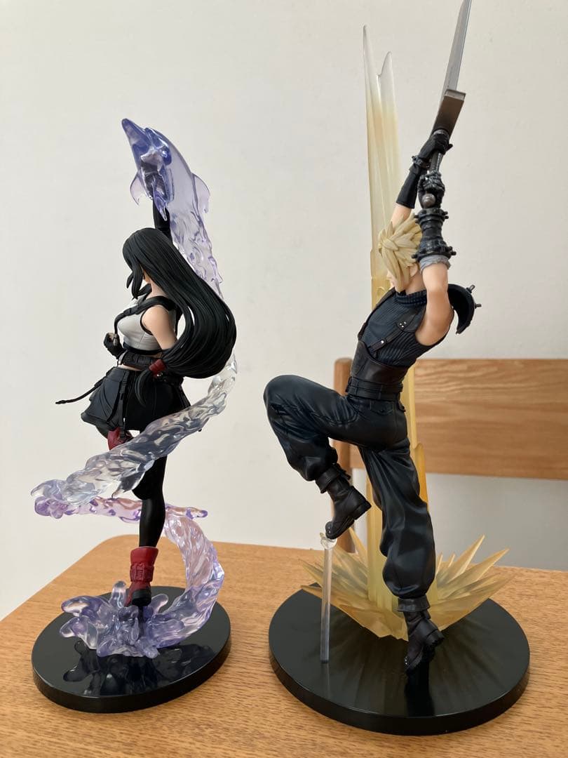 FF7 くじA賞　クラウド・ストライフ フィギュア　エンド賞　ティファ