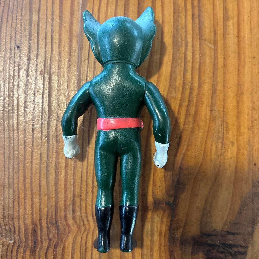 バロムワン　パチソフビ