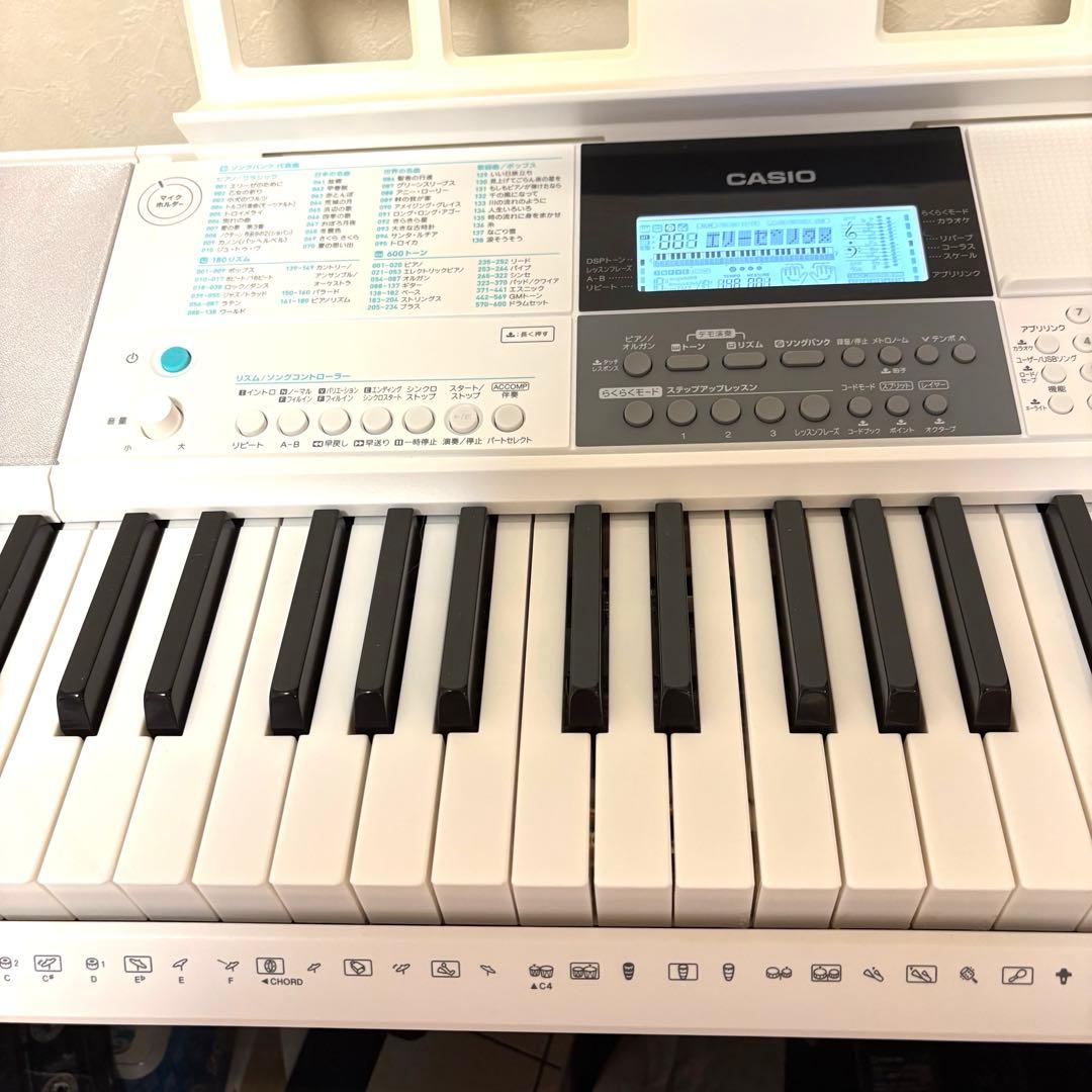 【美品】CASIO カシオ　LK-516 光ナビゲーション キーボード 19年製