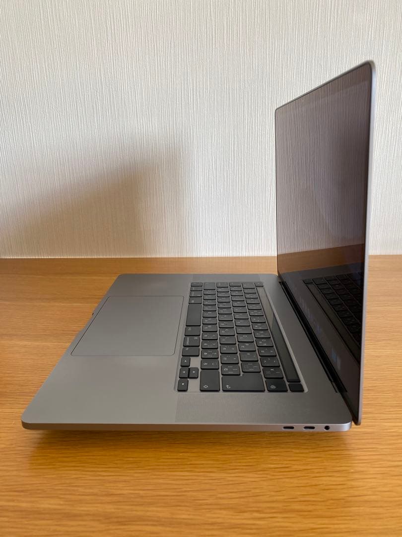 MacBook Pro 2019 美品　MacBook本体　良好状態