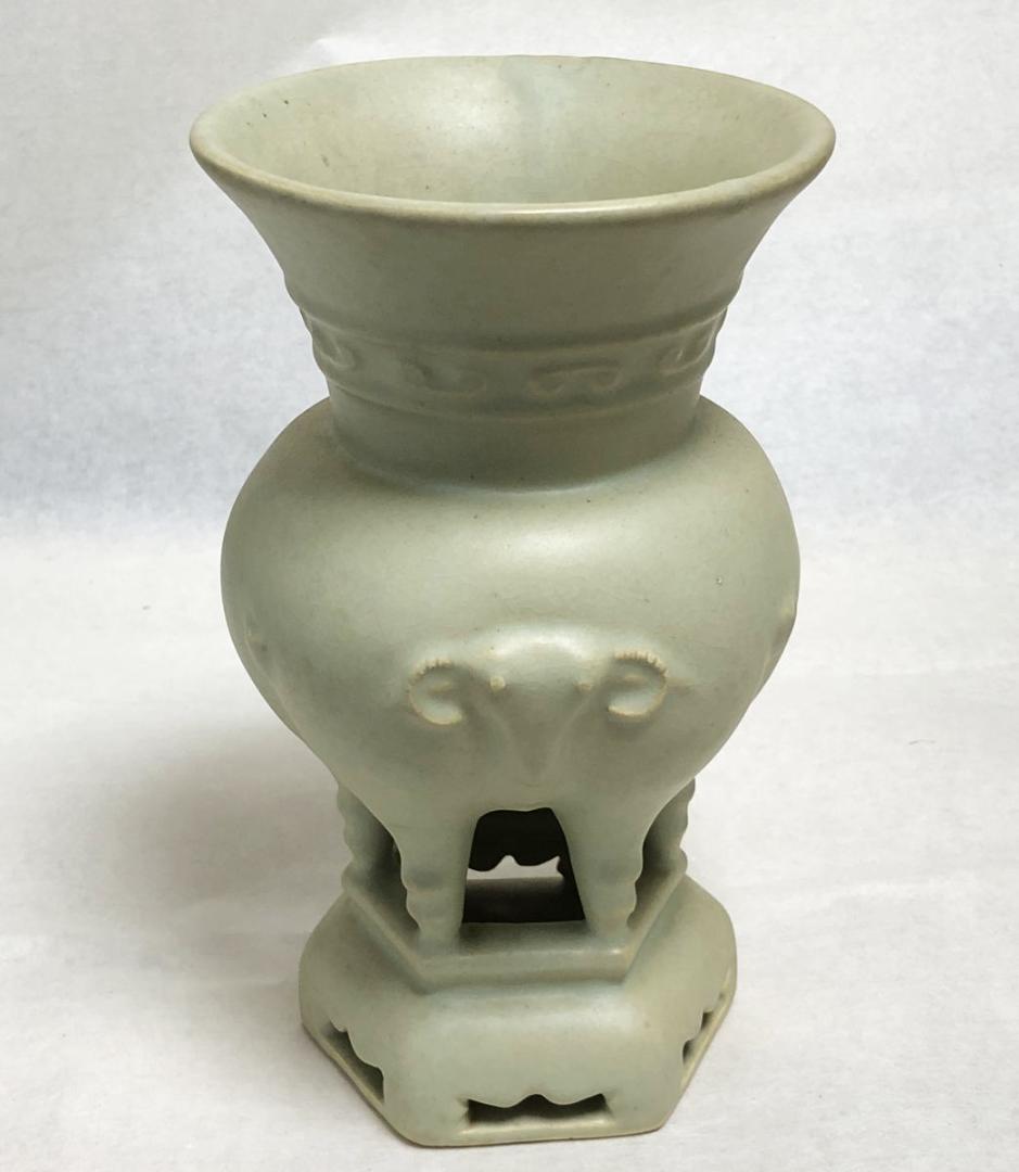 唐物 南宋『 青磁 三羊尊 』 高さ22.5cm 花瓶 花器 WWTT023
