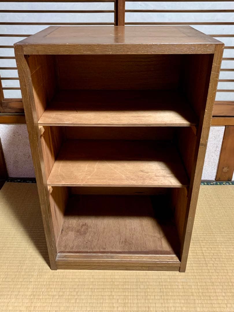 ☆【ダイヤガラス】引戸食器棚 水屋箪笥 昭和レトロ アンティーク 3段 木製