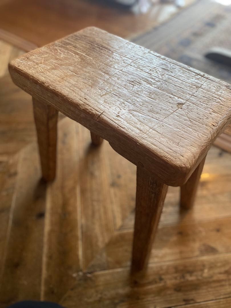 インドの素敵なスツール インテリアの片隅に