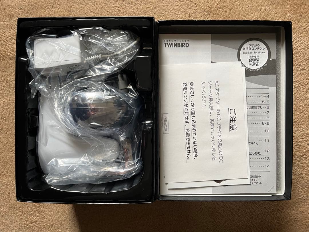 ツインバード　TB-G001JPPW 防水ヘッドケア機　ヘッドマッサージ