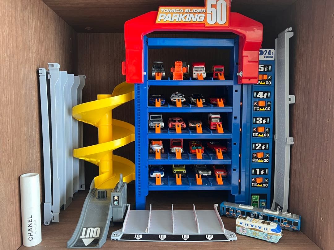 トミカ スライダーパーキング50 車20台 セット まとめ売り