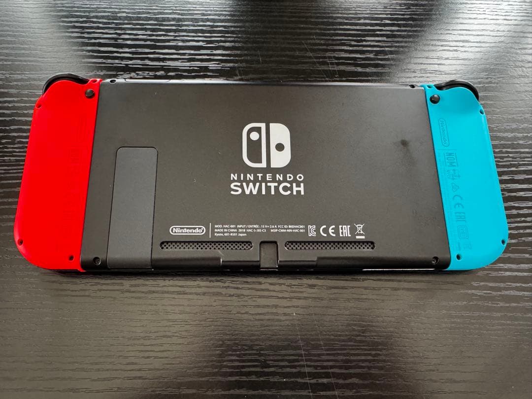 Nintendo Switch 通常モデル