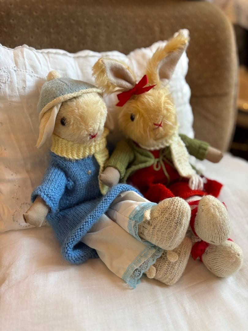 アンティークうさぎのぬいぐるみ
