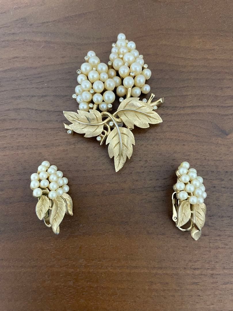 トリファリ TRIFARI ヴィンテージ ブローチ＆イヤリング セット