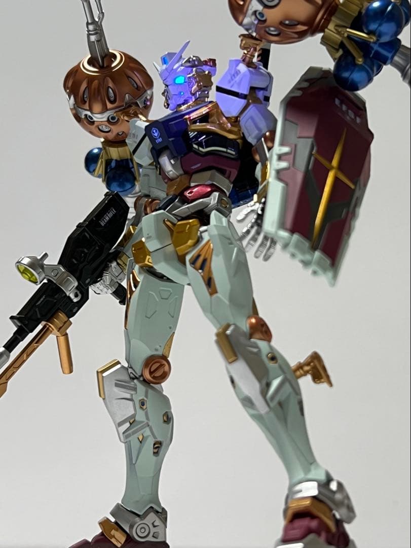 ガンプラ HG 1/144 赤いガンダム 塗装完成品