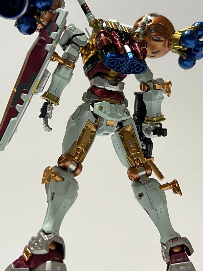 ガンプラ HG 1/144 赤いガンダム 塗装完成品