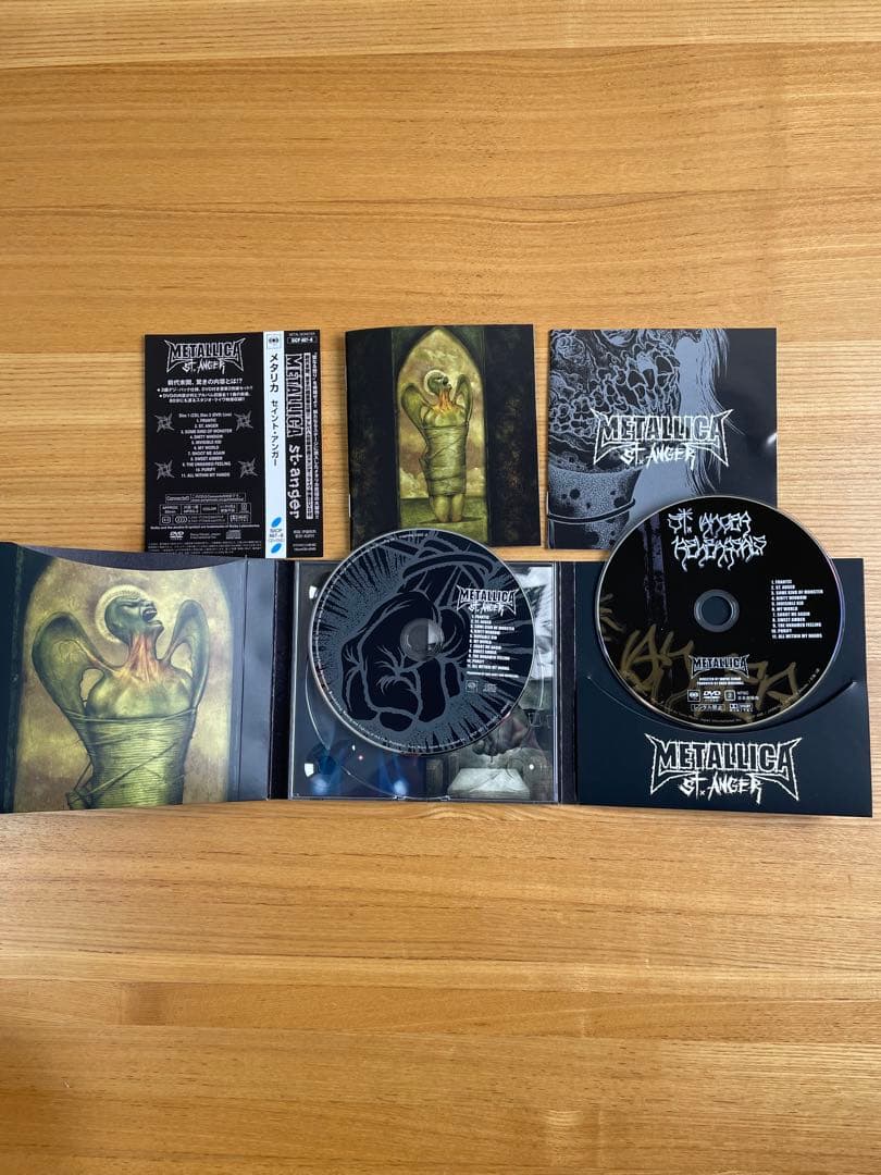 llica メタリ缶　セイントアンガー　限定生産グッズ