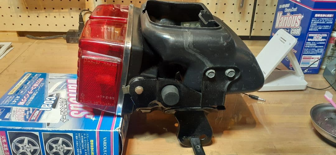 CB750F　CB750FBB　テールランプ ステー小物入れ付　ウィンカーステー