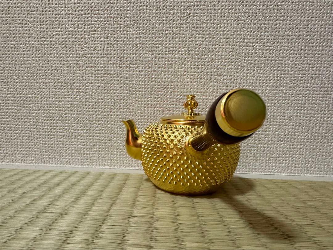 純銀製 玉霰打出 金メッキ 花蕾摘 横手急須 銀瓶 煎茶道具