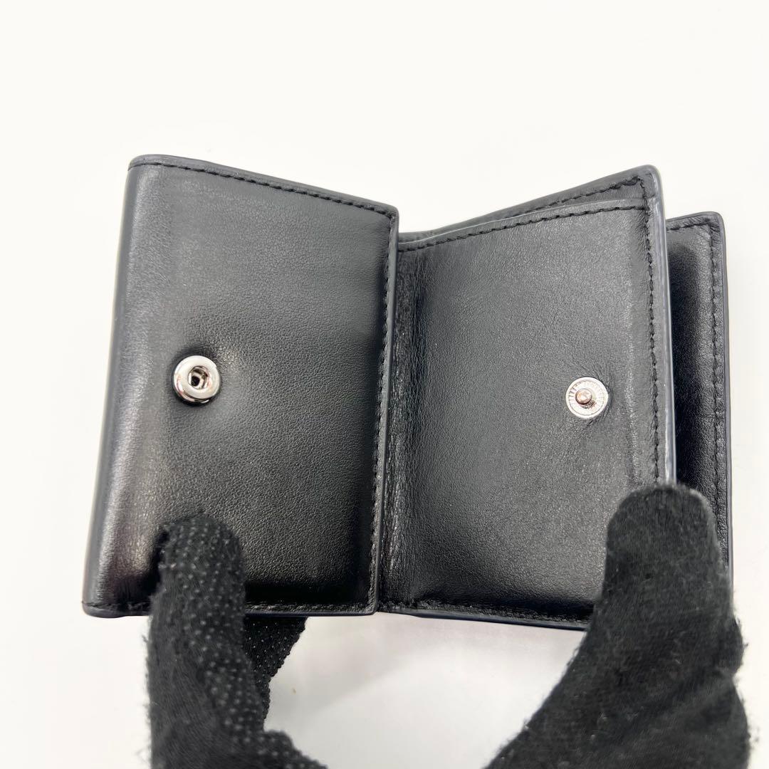 近年モデル✨DIESEL　三つ折り財布　Dロゴ　レザー　ブラック　コンパクト