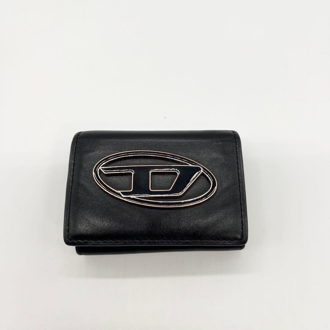 近年モデル✨DIESEL　三つ折り財布　Dロゴ　レザー　ブラック　コンパクト