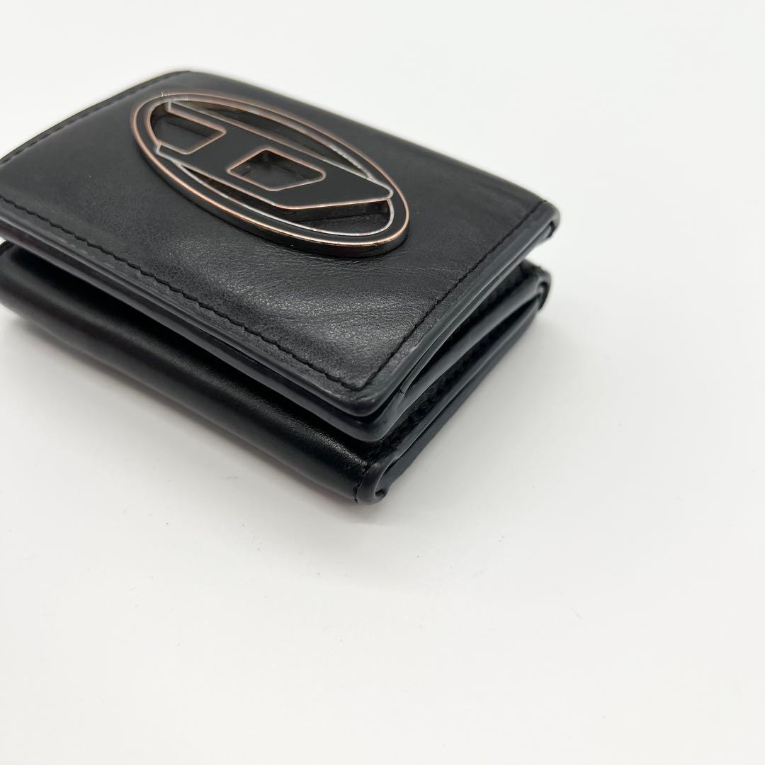 近年モデル✨DIESEL　三つ折り財布　Dロゴ　レザー　ブラック　コンパクト