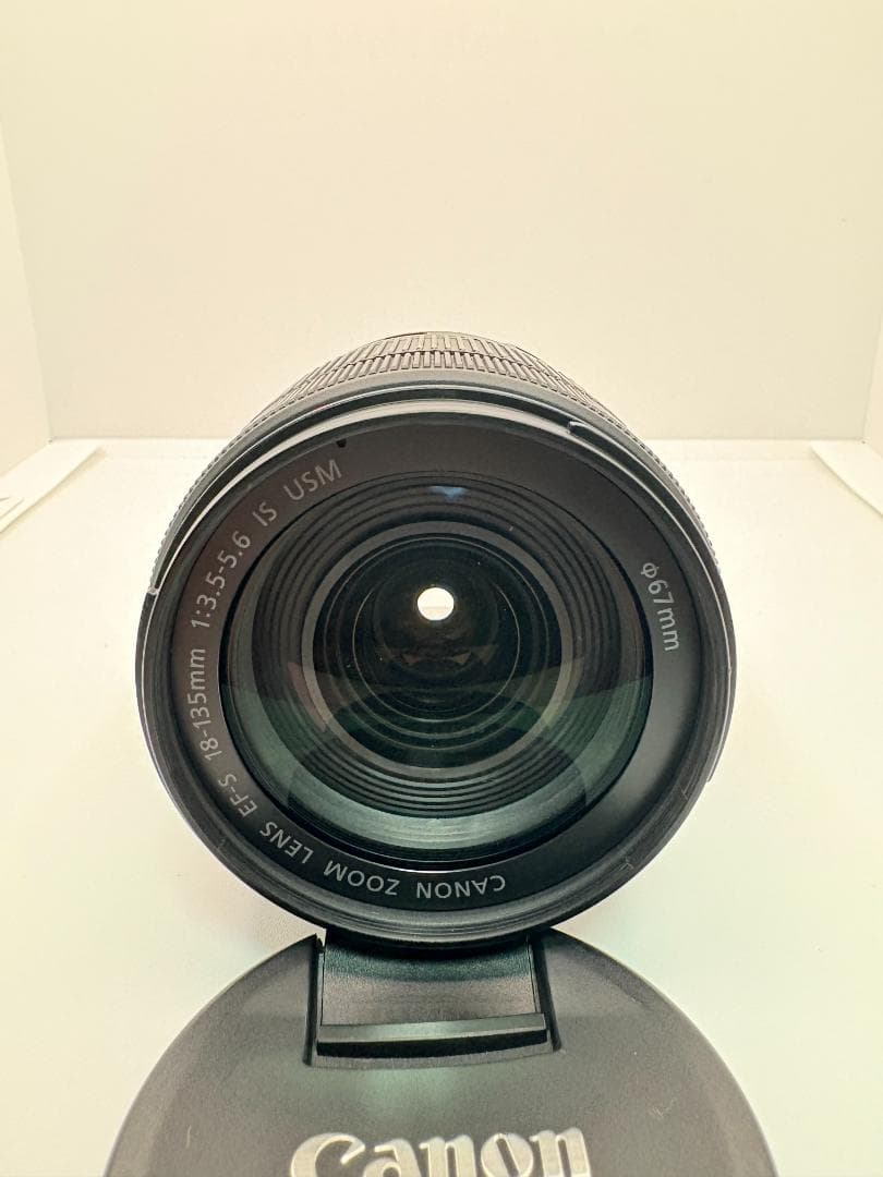 極上美品：Canon EF-S18-135mm F3.5-5.6 IS USM
