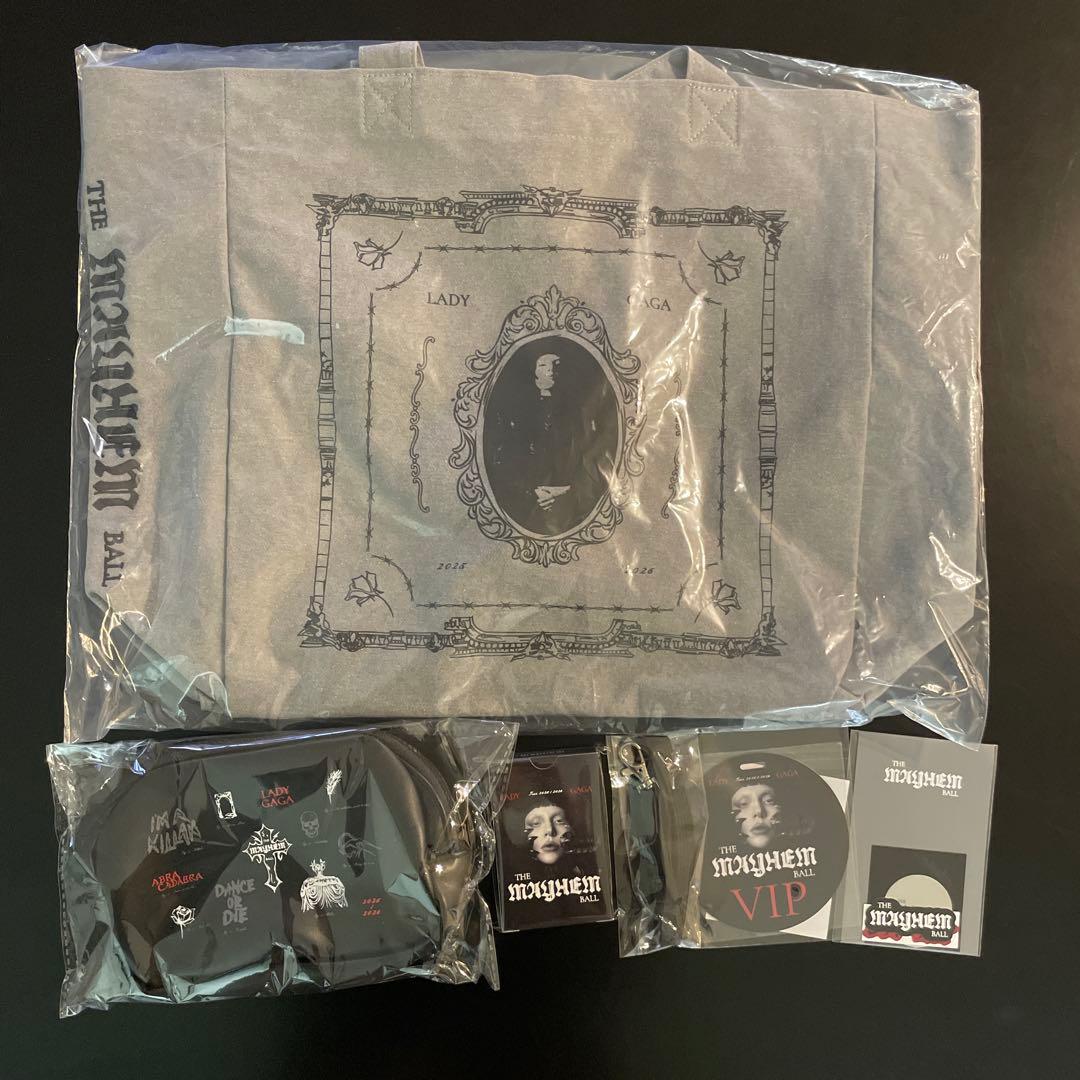レディー・ガガ2026 VIP SILVER 限定グッズ＋トートバッグ
