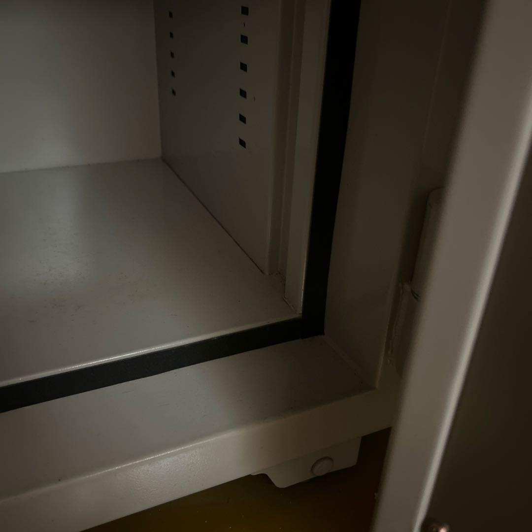 耐火金庫　たのメル便でお届け致します。引取りの場合は2万円です！