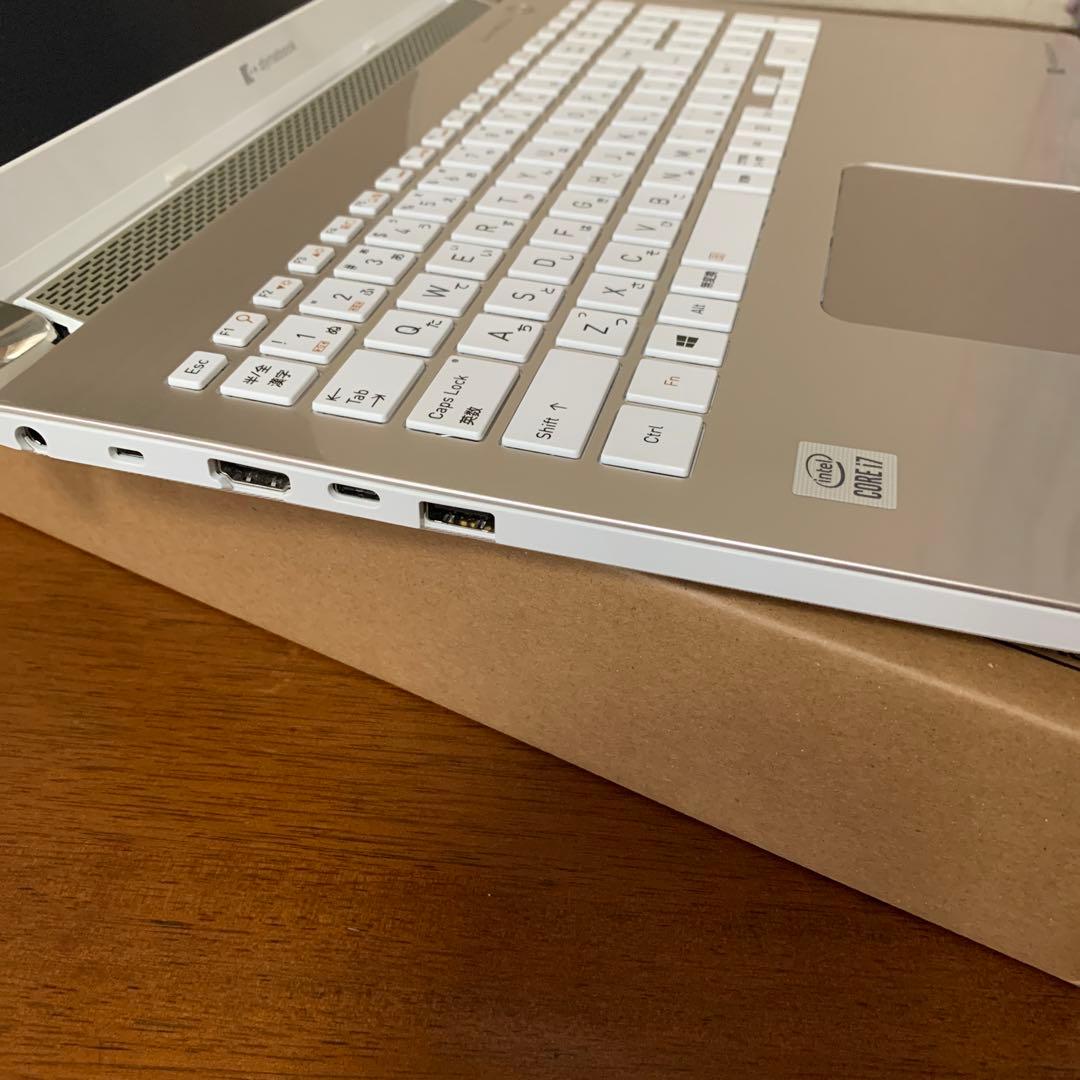 東芝Dynabook AZ66/MG W6AZ66BMGC 16.1型