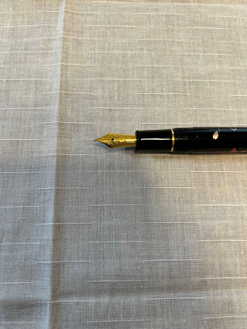 セーラー万年筆　プロフィット 蒔絵万年筆 もみじ 中字